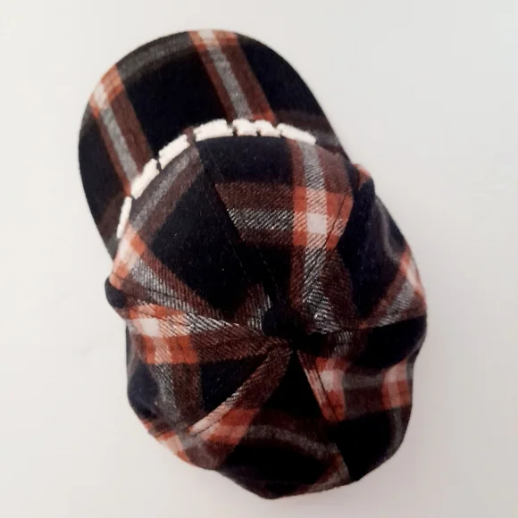● Aerie | Flannel Baseball Hat - Picture 6 of 14